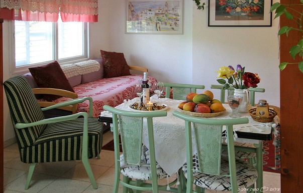 בקתת הבוסתן - ������ �אלמגור - ������ ����